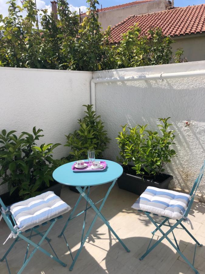 Anna'S Apartment Каламата Екстериор снимка